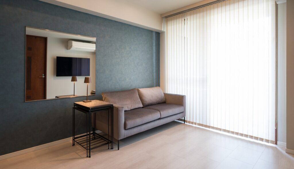 シックで落ち着きのある大人のインテリア空間