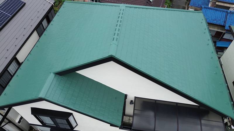 外壁と屋根及び板金工事