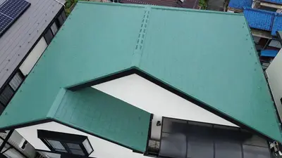 外壁と屋根及び板金工事