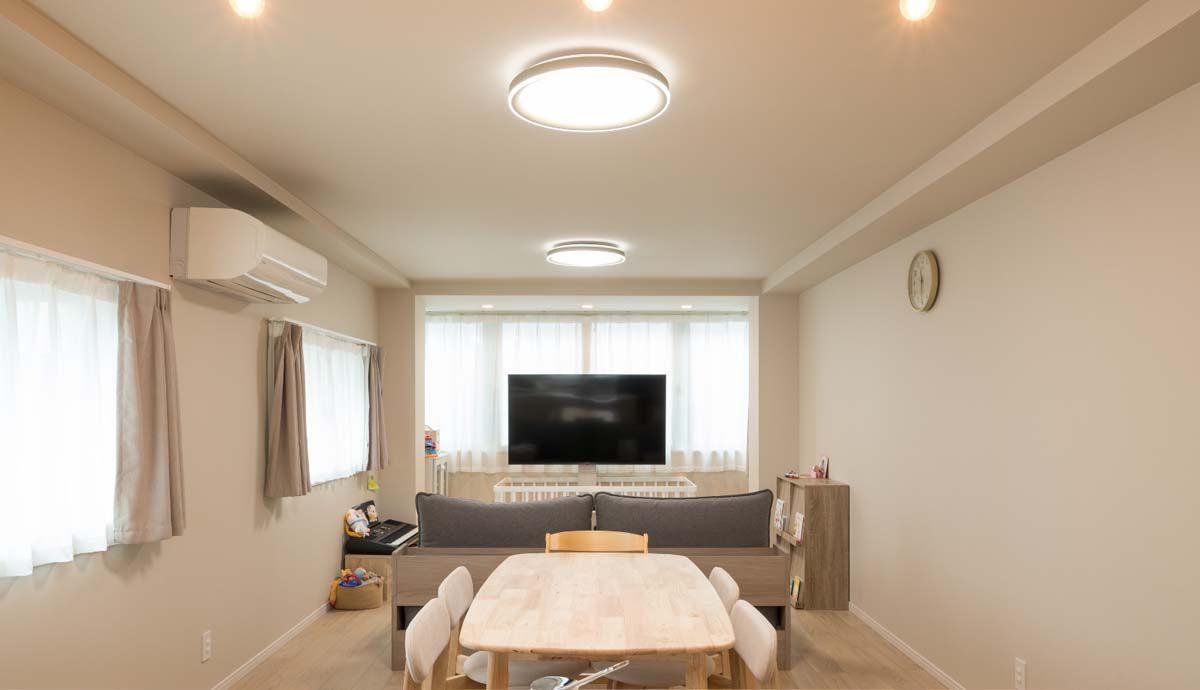 断熱性を高め、快適に住み続けられる二世帯住宅