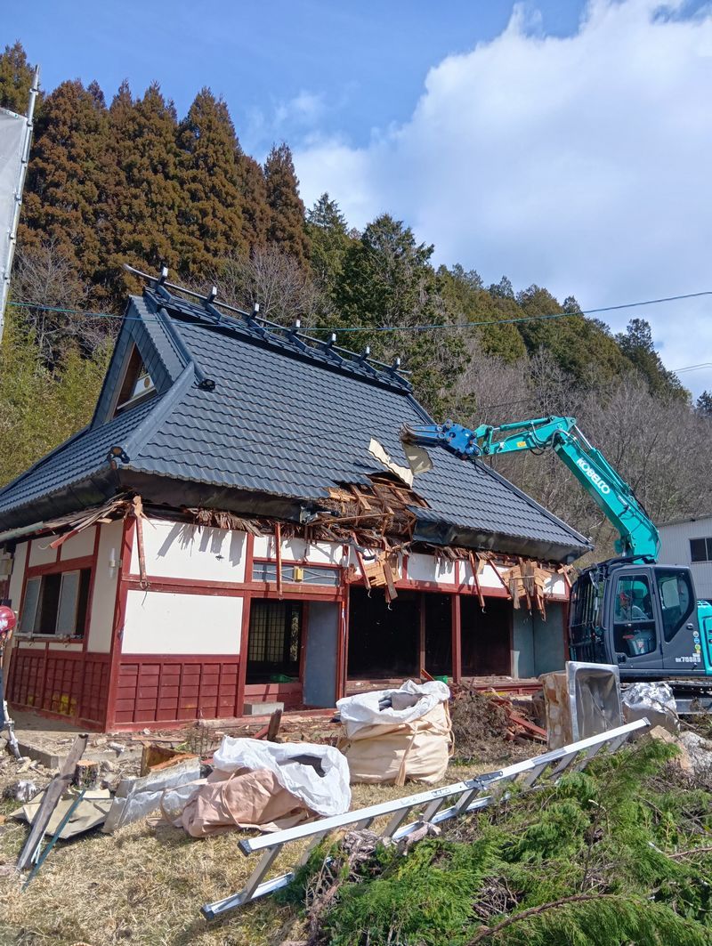 築200年以上の茅葺古民家解体