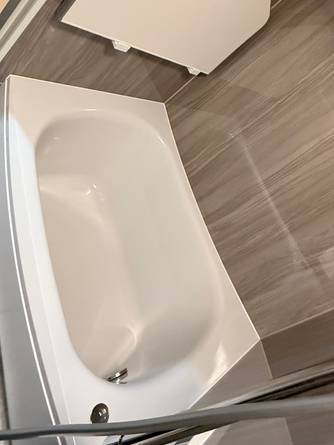 22年ものの給湯器ごとバスルームをリフォームしてすっきり