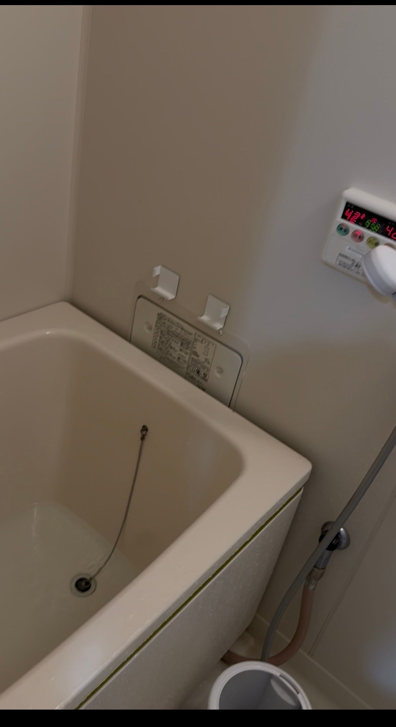 22年ものの給湯器ごとバスルームをリフォームしてすっきり