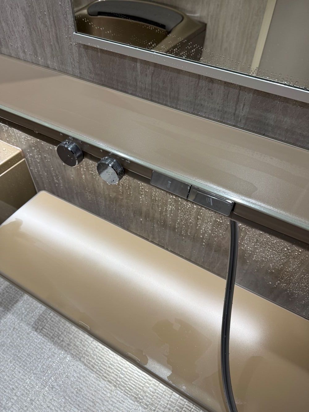 シンラで実現する、理想の浴室　ユニットバスリフォーム