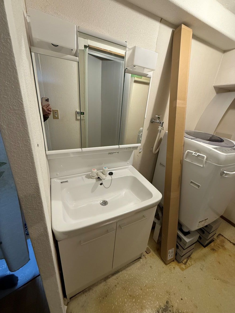 不具合の出てきた設備を一新　ユニットバス・洗面台リフォーム