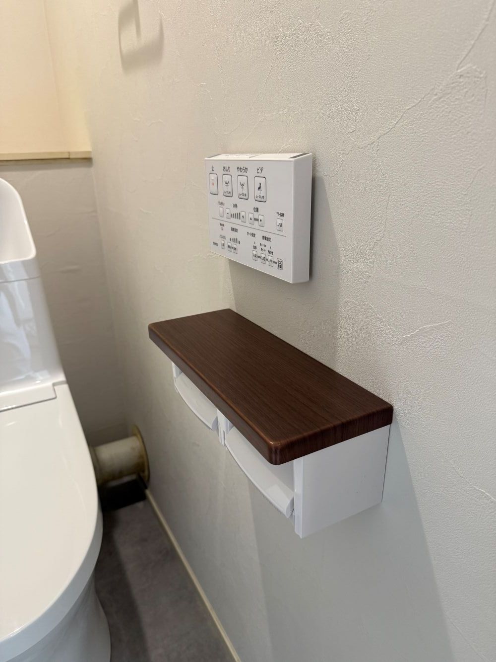 掃除しやすく・使いやすい　ユニットバス、トイレリフォーム