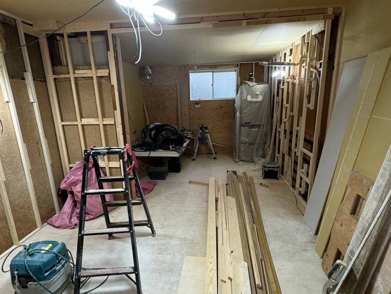 木造戸建てのリノベーション工事