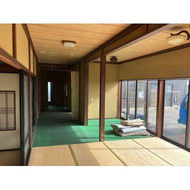 フルリフォームで一新　快適で機能的な住空間を実現