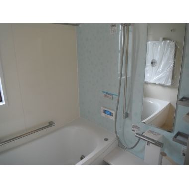 店舗付き中古住宅を購入。部屋数たっぷりのお家に生まれ変わる！