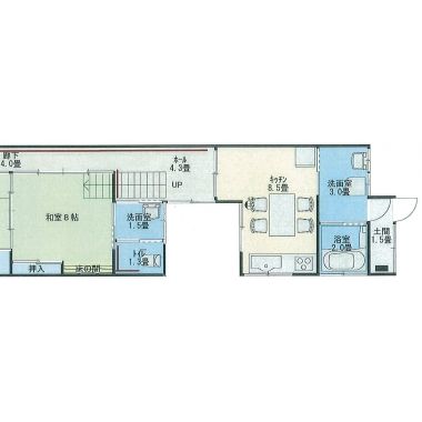 寝室とされている和室８帖のすぐ横にトイレを新しく隣接させました。段差は無くしバリアフリー化。