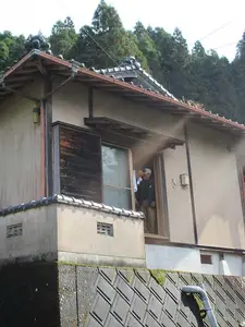 傷んだ下地を徹底補修！防水性を高める外壁塗装
