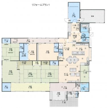 LDKを中心とした間取りで、LDKから各お部屋に移動する事と家事動線にこだわりました。