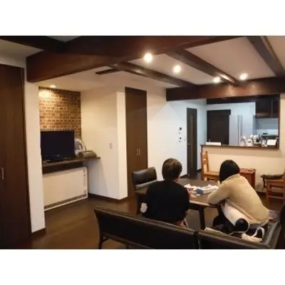 町屋の古民家も古材を活かした広々LDKに