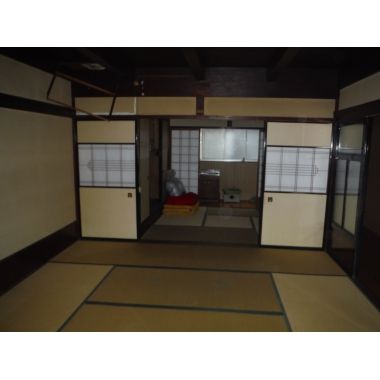 町屋の古民家も古材を活かした広々ＬＤＫに