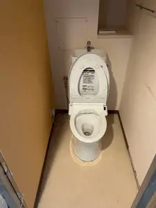 優しいデザインのトイレへリフォーム