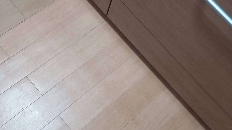 キッチン床板の補修（一部張替え交換）をしました