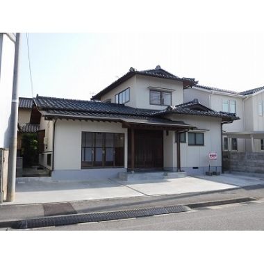 和室から洋室へ、動線を意識したお家へと丸ごとリフォーム