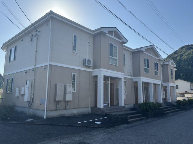 外壁・屋根塗装で住まいを美しく守る