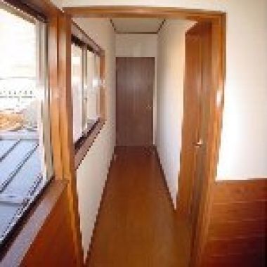 広いLDKと独立二部屋で快適な住まい