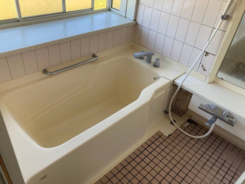 老朽したユニットバスを新しく取替