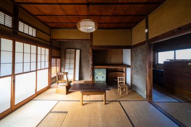 100年の記憶を紡ぐ家、古民家リノベーション