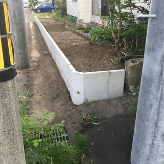 庭・植栽撤去と外構整地リフォーム