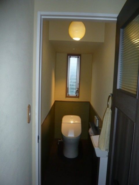 古いタイルトイレを和モダンな空間にリフォーム