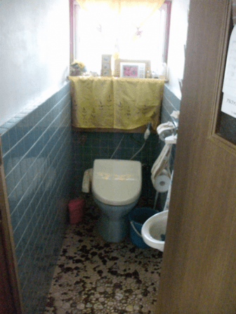 古いタイルトイレを和モダンな空間にリフォーム