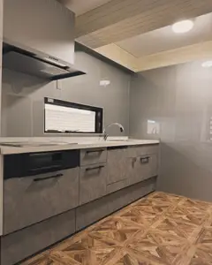 グレー系スタイリッシュキッチンリフォーム