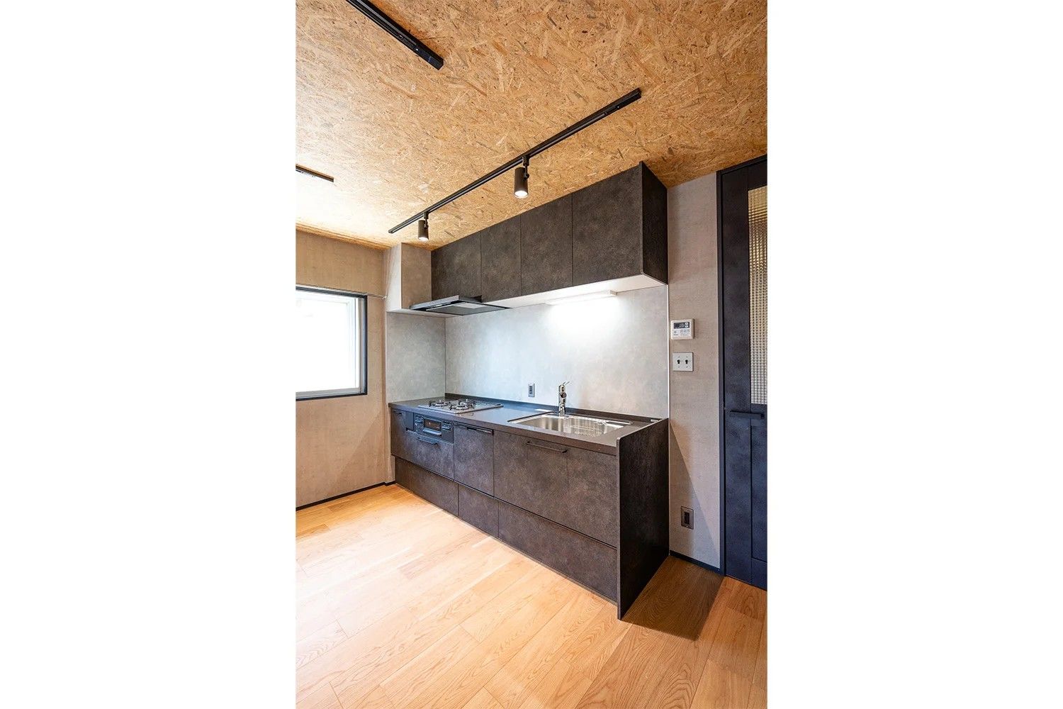 中目黒に住まう夫婦のためのラフでカッコいい2LDK