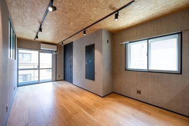 中目黒に住まう夫婦のためのラフでカッコいい2LDK