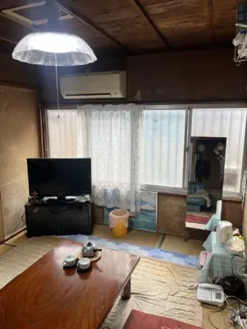 大阪市港区の内装リフォーム（壁・床・天井・玄関・窓・建具）