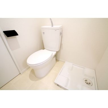 色味と床で、ここまで変わる見本部屋。