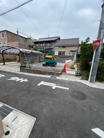老朽化した平屋事務所の解体工事