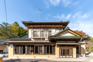 2階建ての和風建築を現代風の平屋に減築！
