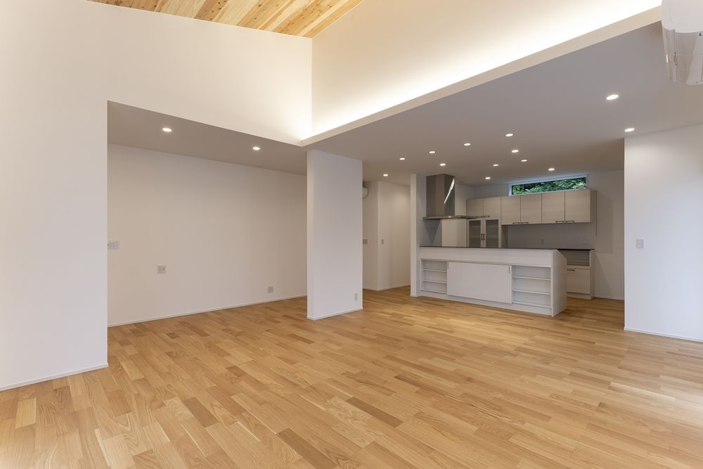 2階建ての和風建築を現代風の平屋に減築！