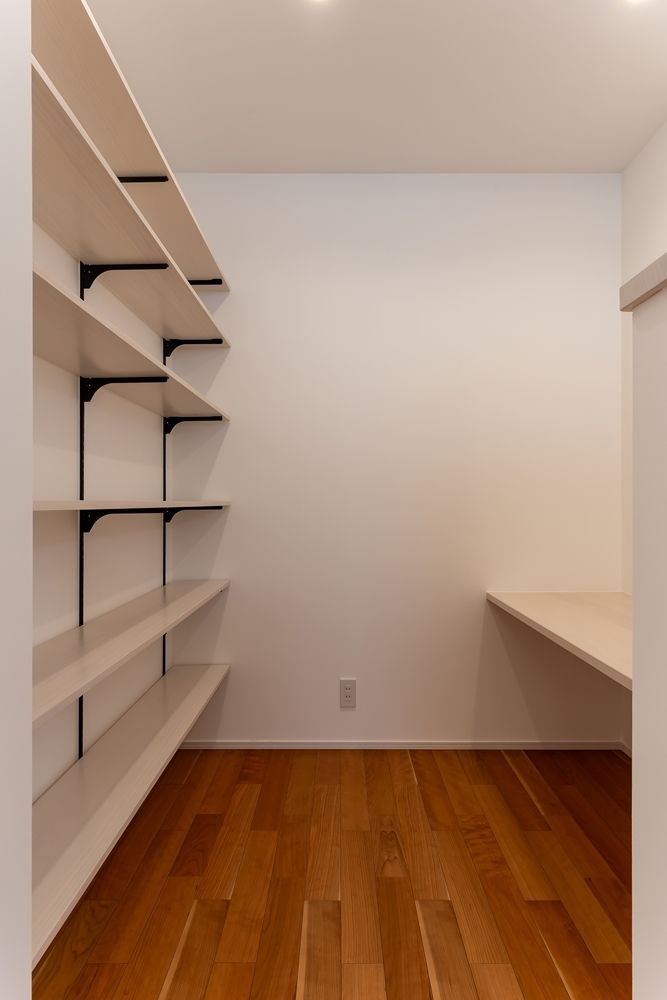 2階建ての和風建築を現代風の平屋に減築！