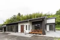 2階建ての和風建築を現代風の平屋に減築！