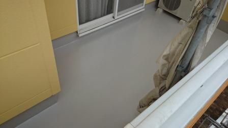 イエロー基調にオレンジが映える外壁・屋根塗装