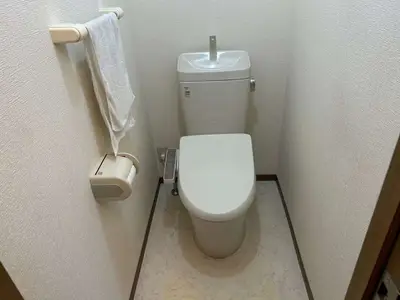 清潔感のある快適なトイレ空間へ一新