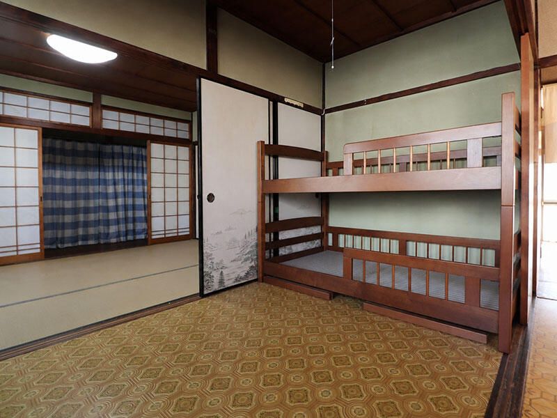 木の温もりに包まれる、家族が集う住まいへ