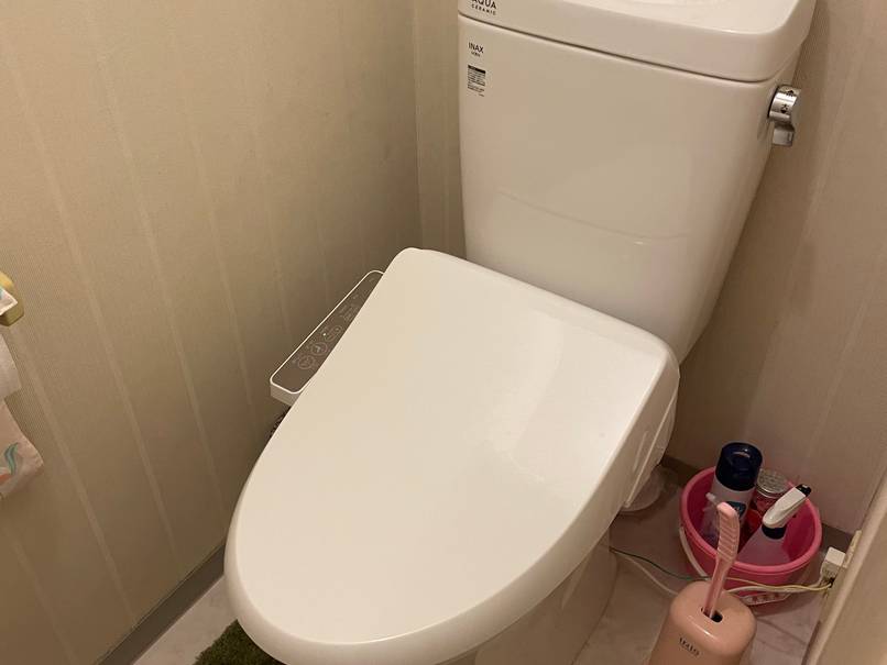 ユニットバス、給水給湯管、給湯器、トイレ
