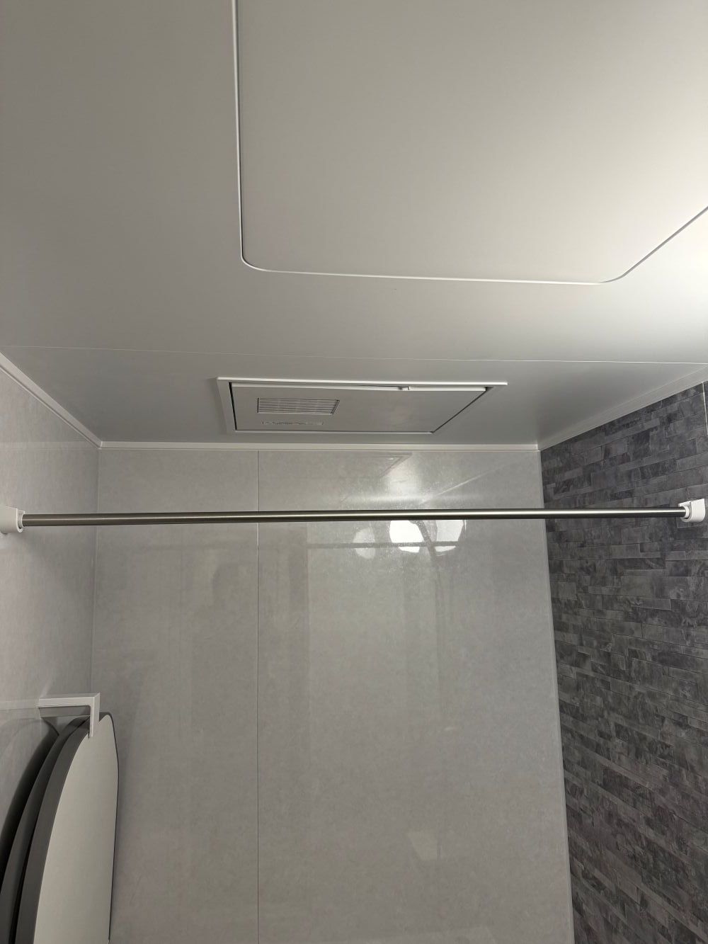 シンプルで使いやすい水回り