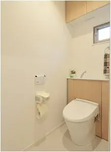 おしゃれな対面キッチン 家族が集い見守れるレイアウトに