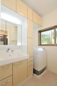 広々洗面スペースに