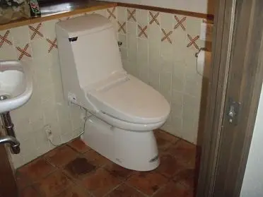 トイレ、流し台工事