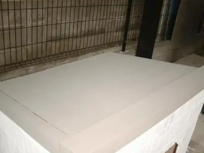 断熱性高いガイナで犬小屋も快適に