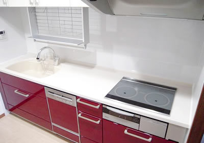 梁面が多い部屋のリフォーム。内部が広がり、使いやすい空間に。