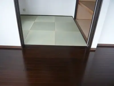 琉球畳調です。