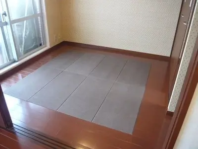 アジアンスフロア